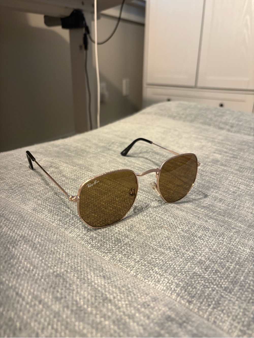 Ray-Ban Gold Frame Sunglasses with Brown Lenses - Picture 7 of 7